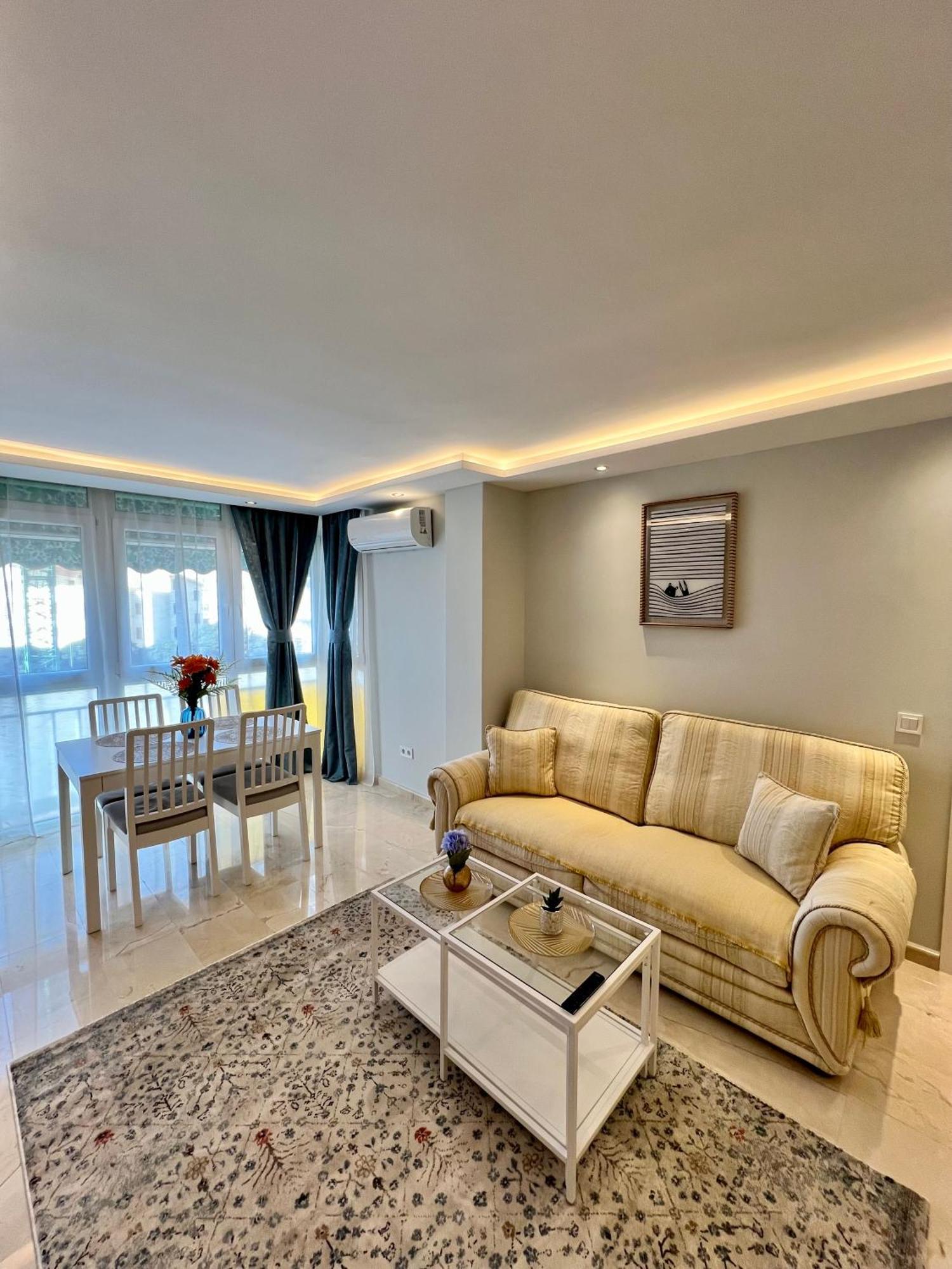 Apartamentos Prestige Suites Malaga IV Extérieur photo