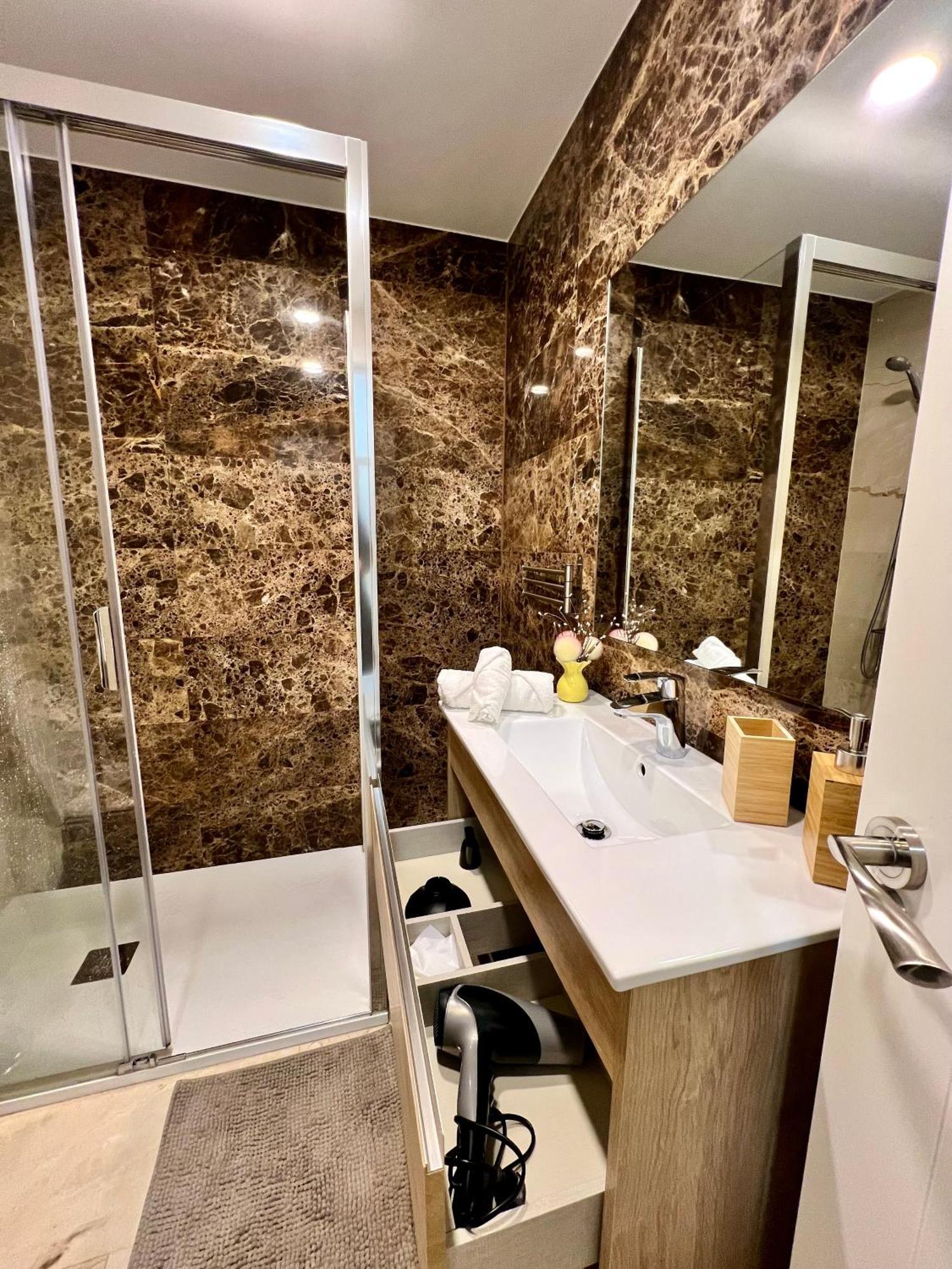 Apartamentos Prestige Suites Malaga IV Extérieur photo